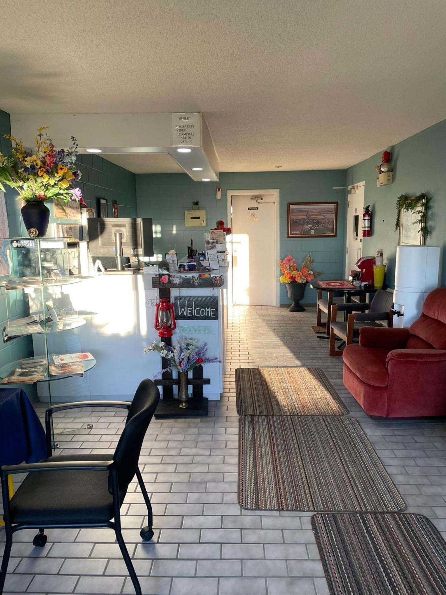 Earlton Motel Екстер'єр фото